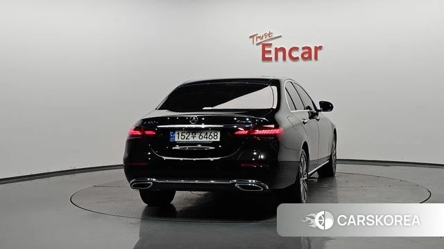 Mercedes-Benz E-Class W213 id 4338555 из Кореи 23