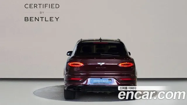 Bentley Bentayga 2023 Красный из Кореи, фото 3