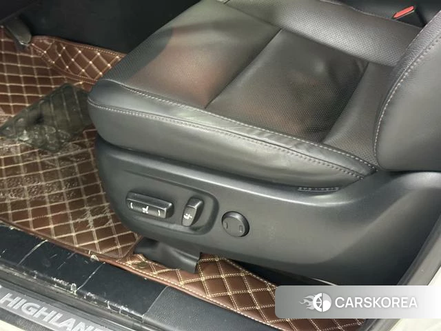 Toyota Highlander id 4374634 из Китая 15