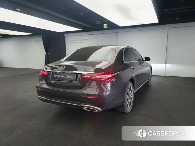 Mercedes-Benz E-Class W213 id 3639301 из Кореи 13