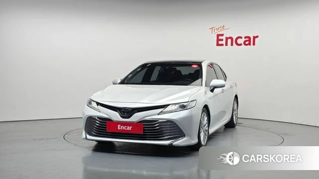 Toyota Camry (XV70) id 3820973 из Кореи 13