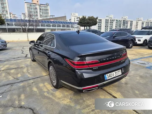 Genesis G90 id 3703598 из Кореи 13