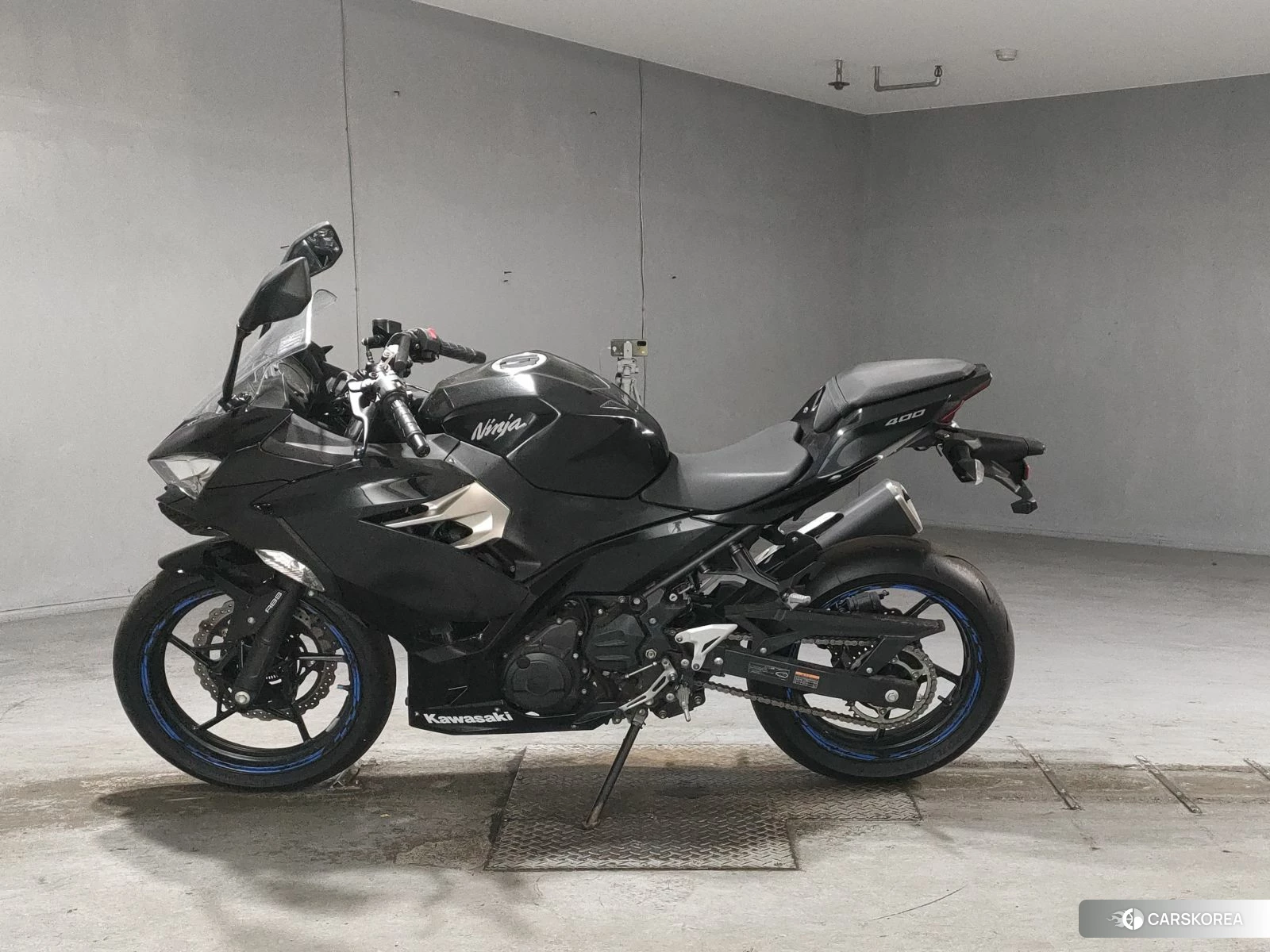 Проданный Kawasaki NINJA 400 id 4200200 из Японии, фото 3