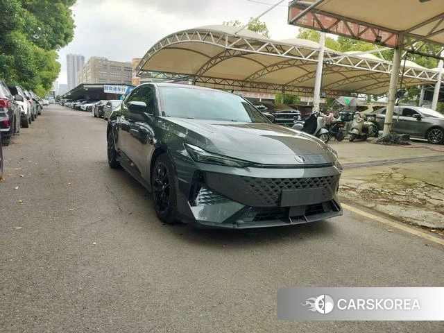 Chang'an UNI-V 2025 Темно-серый из Китая, фото 6