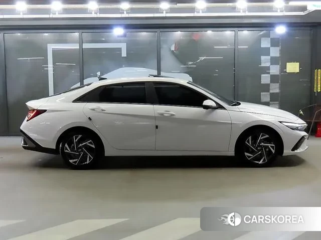 Hyundai The New Avante (CN7) id 3426414 из Кореи 13