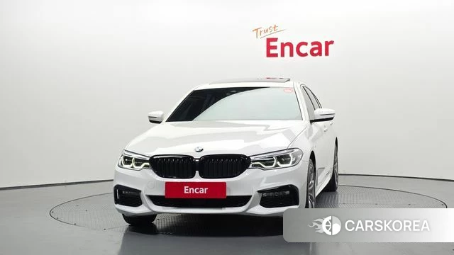 BMW 5 Series (G30) id 4435802 из Кореи 23