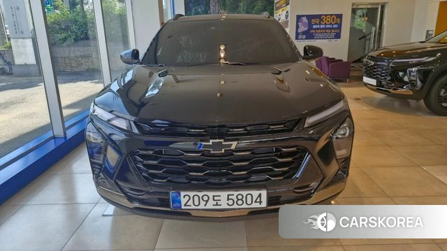 Chevrolet (GM Daewoo) Trax Crossover 2026 Черный из Кореи, фото 3