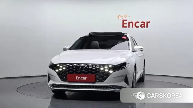 Hyundai The New Grandeur IG Hybrid id 3258717 из Кореи 13