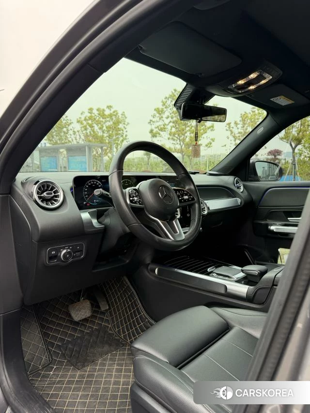 Mercedes-Benz GLB 2021 Темно-серый из Китая, фото 4