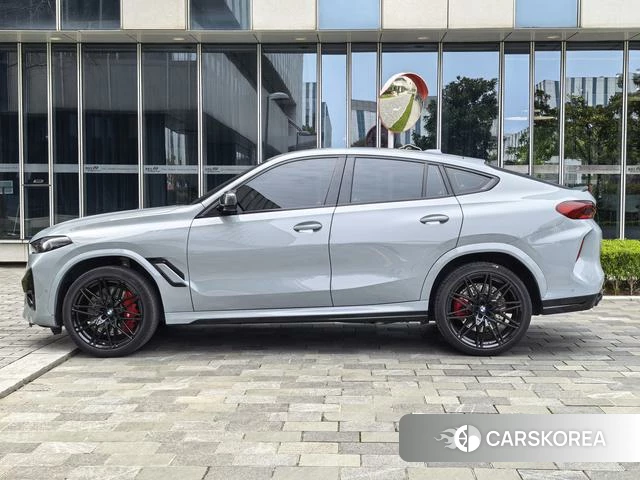 BMW X6 M id 4380459 из Китая 23