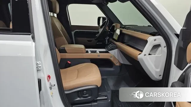 Land Rover Defender (L663) id 3720576 из Кореи 13