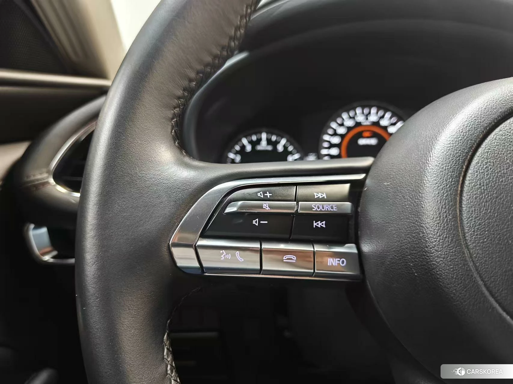 Mazda 3 id 4504762 из Китая 12