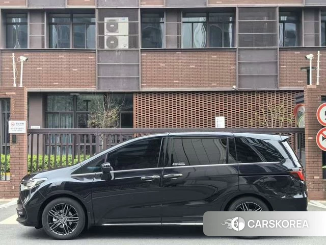 Honda Odyssey 2023 Черный из Китая, фото 3