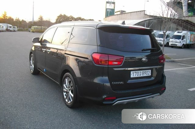 Kia The New Carnival id 3919860 из Кореи 13