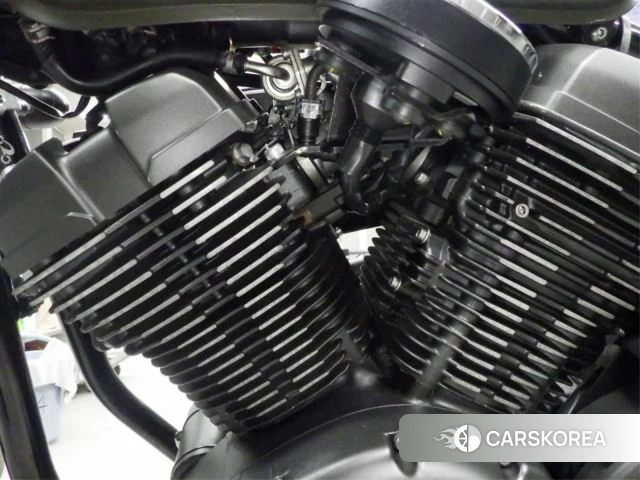 Engine photo