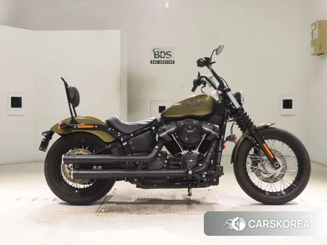 Harley-Davidson Softail Street Bob FXBB1750 2018 из Японии, фото 4