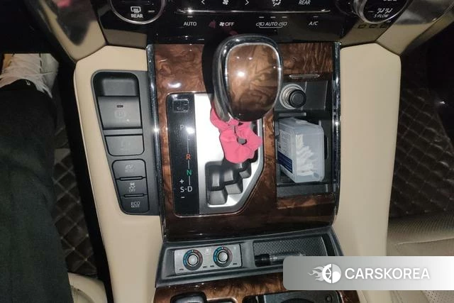 Toyota Elfa id 4258055 из Китая 10