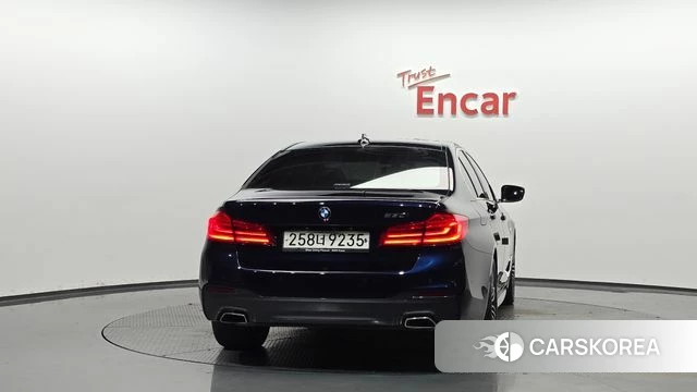 BMW 5 Series (G30) id 4424175 из Кореи 23