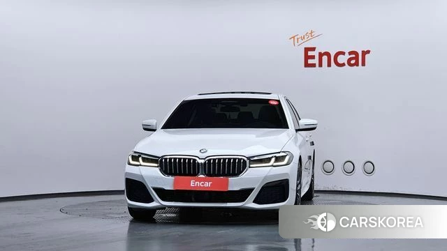 BMW 5 Series (G30) id 4410149 из Кореи 23