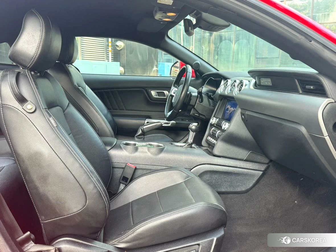Ford Mustang id 4421110 из Китая 7
