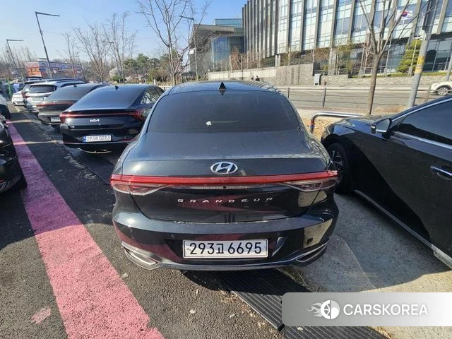 Hyundai The New Grandeur IG Hybrid 2022 Черный из Кореи, фото 3