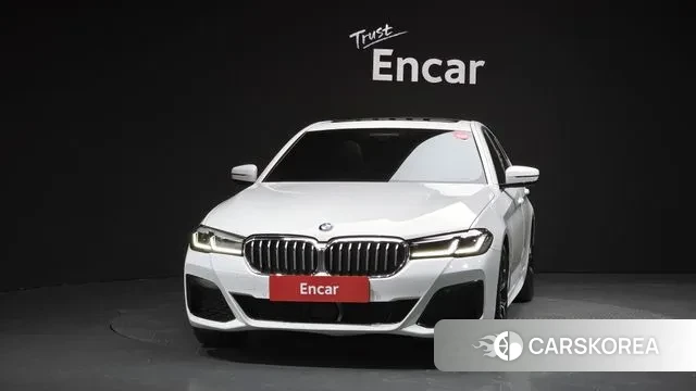 BMW 5 Series (G30) id 3479292 из Кореи 13