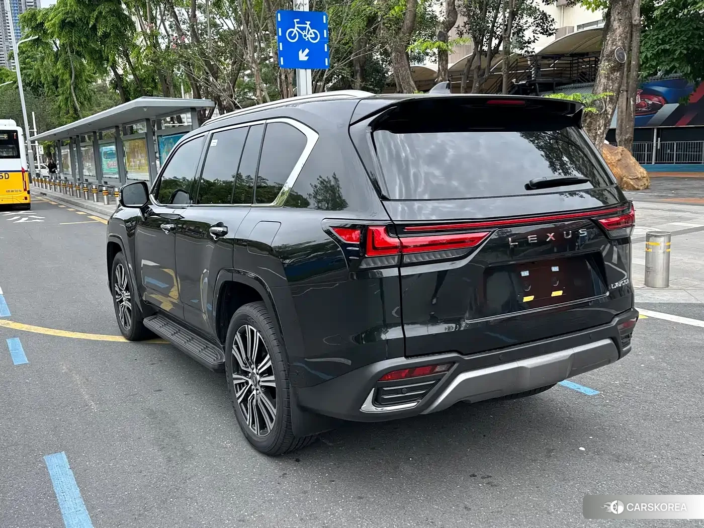 Lexus LX 2026 Черный из Китая, фото 5