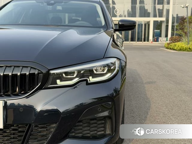 BMW 3 series id 4365991 из Китая 8