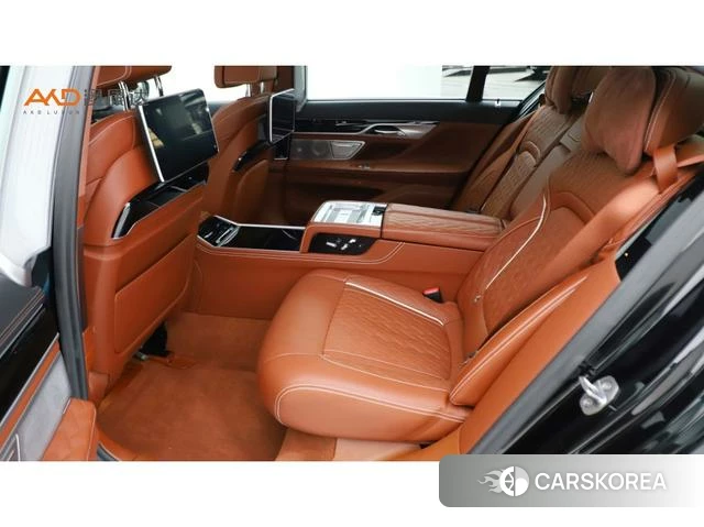 BMW 7 series 2019 Черный из Китая, фото 3