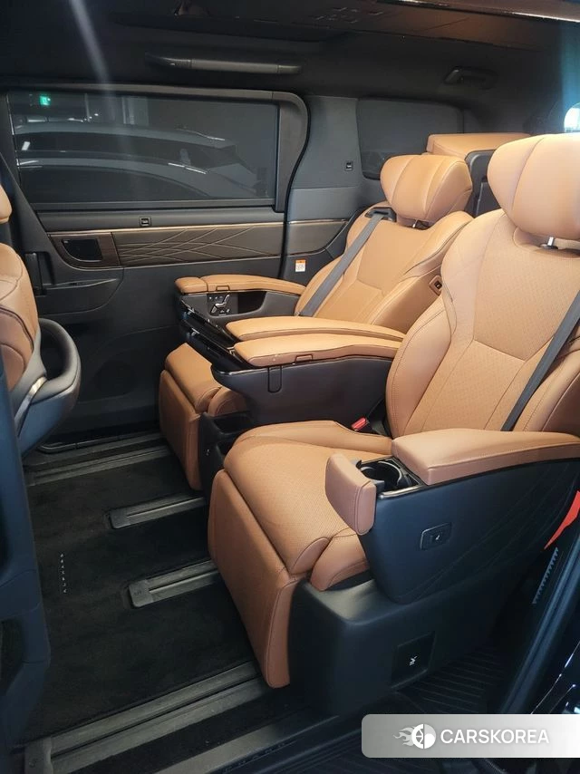 Toyota Alphard 4th Generation 2025 Черный из Кореи, фото 4