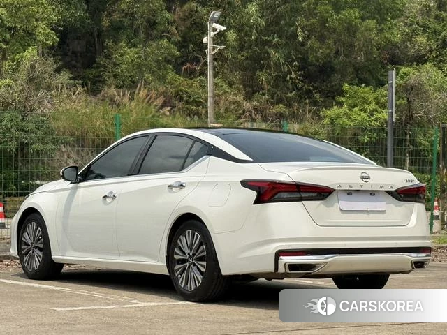 Nissan Teana id 4278502 из Китая 11