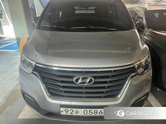 Hyundai The New Grand Starex 2020 Серебристо-серый из Кореи, фото 3