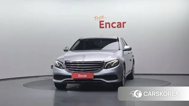 Mercedes-Benz E-Class W213 id 3568756 из Кореи 13