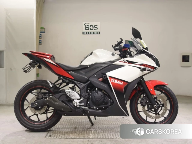 Проданный Yamaha YZF-R25 2016 из Японии