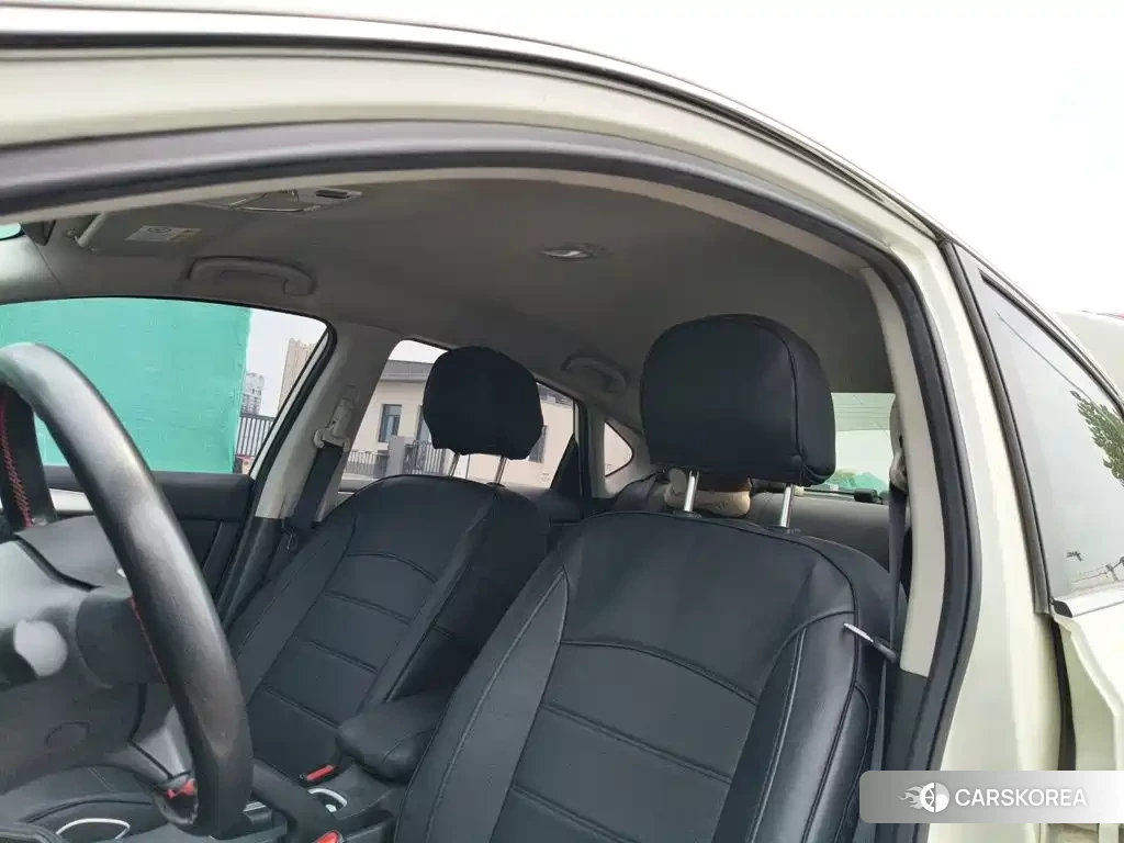 Nissan Sylphy id 4607095 из Китая 14