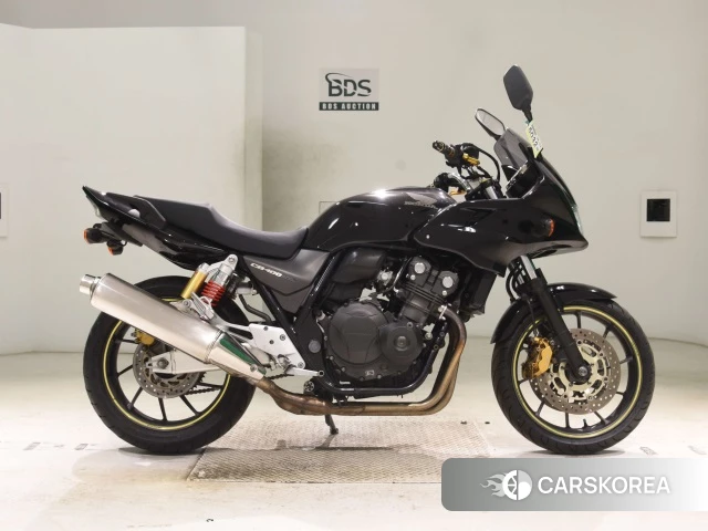 Проданный Honda CB400SF BOLDOR 2017 из Японии, фото 3