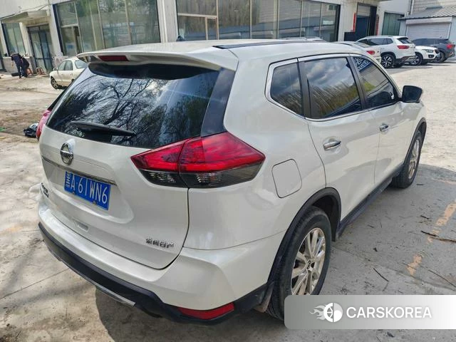 Nissan Qijun 2022 Белый из Китая, фото 3