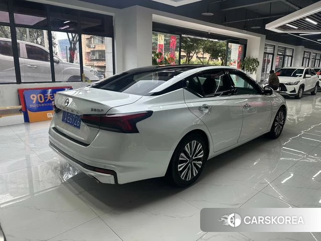 Nissan Teana 2023 Белый из Китая, фото 4
