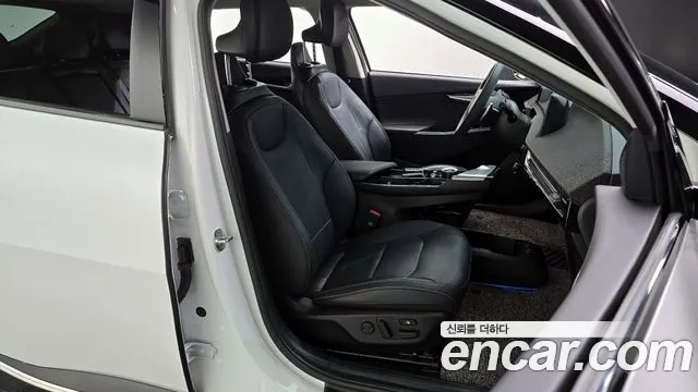 Kia EV6 id 2586993 из Кореи 13