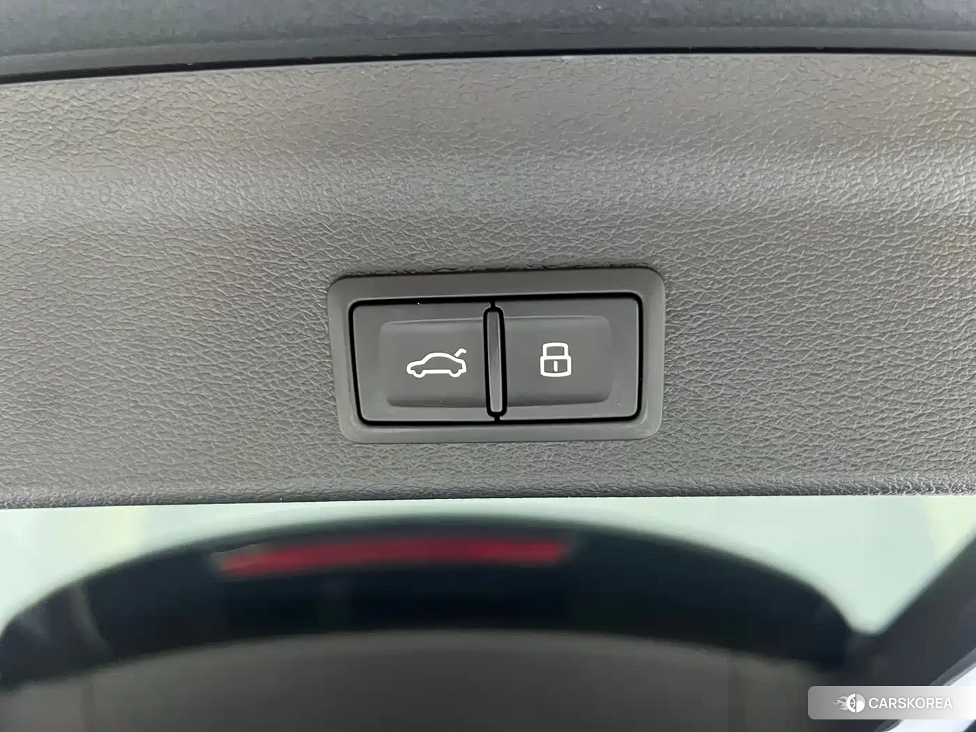 Audi Q3 id 4570840 из Китая 16