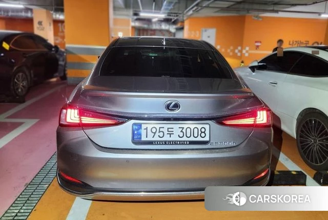Lexus ES300h 7th generation id 4194802 из Кореи 10