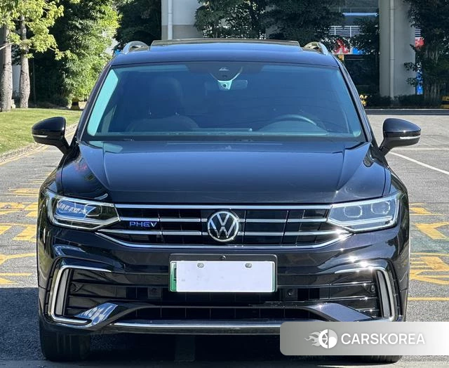 Volkswagen Tiguan L PHEV id 3902138 из Китая 14