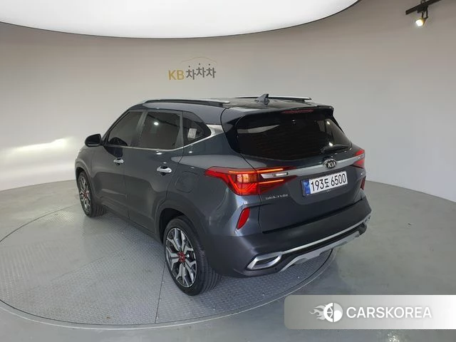 Kia Seltos id 4580821 из Кореи 13