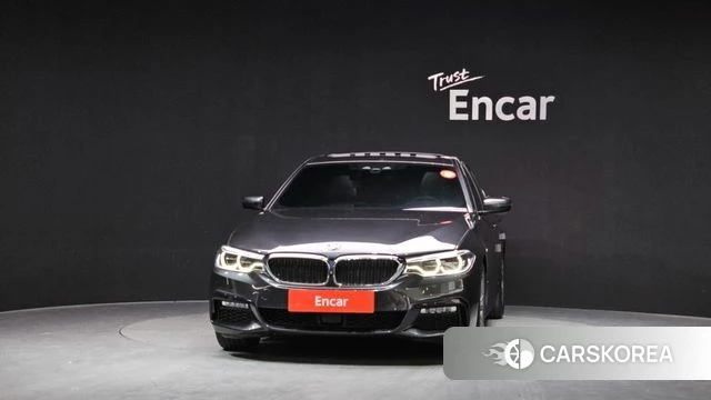 BMW 5 Series (G30) id 3899987 из Кореи 13