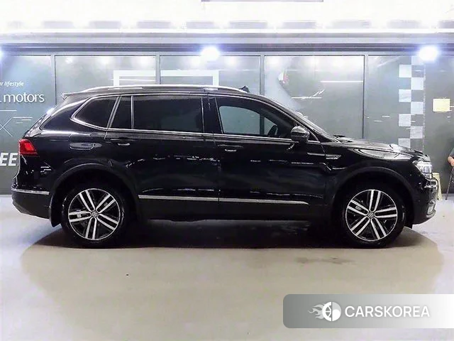 Volkswagen Tiguan Allspace id 3033628 из Кореи 13