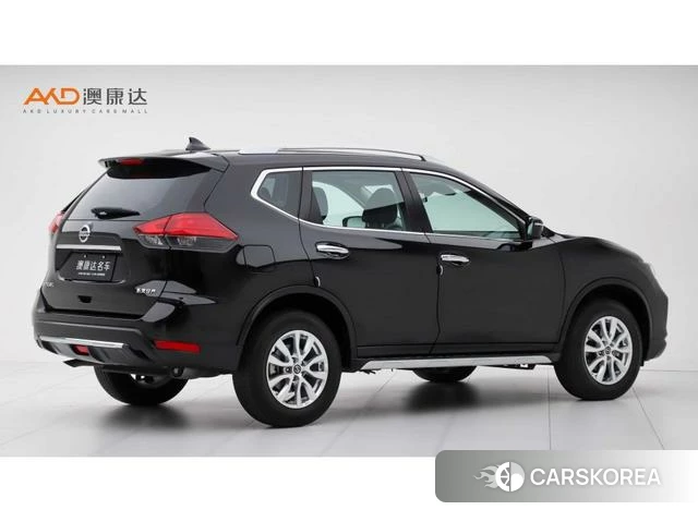 Nissan Qijun 2023 Черный из Китая, фото 3