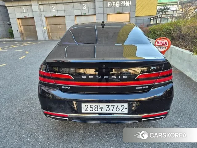 Genesis G90 id 3573597 из Кореи 10