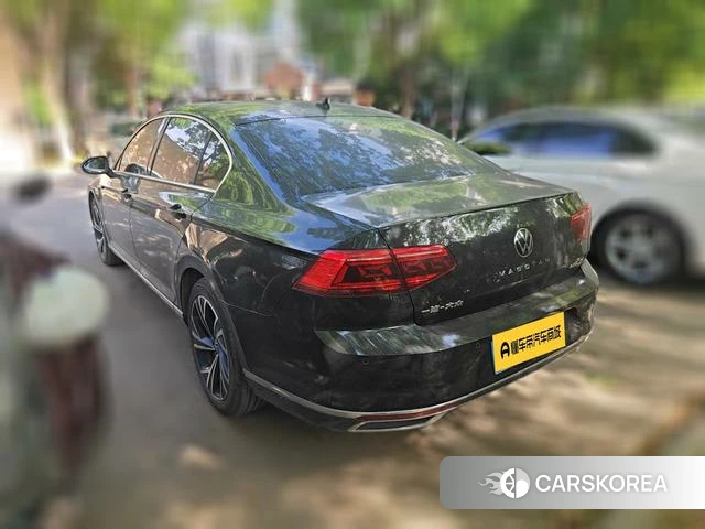 Volkswagen Magotan 2022 Черный из Китая, фото 3