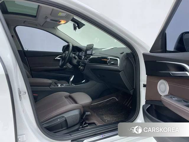 BMW 1 series id 4387443 из Китая 23