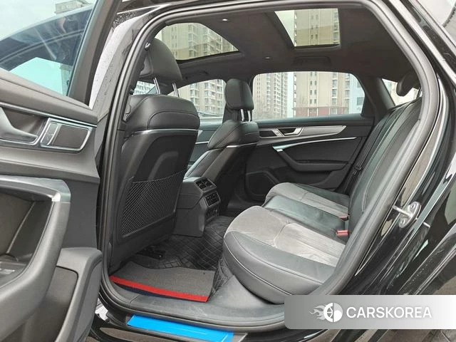 Audi A6L id 3901880 из Китая 17